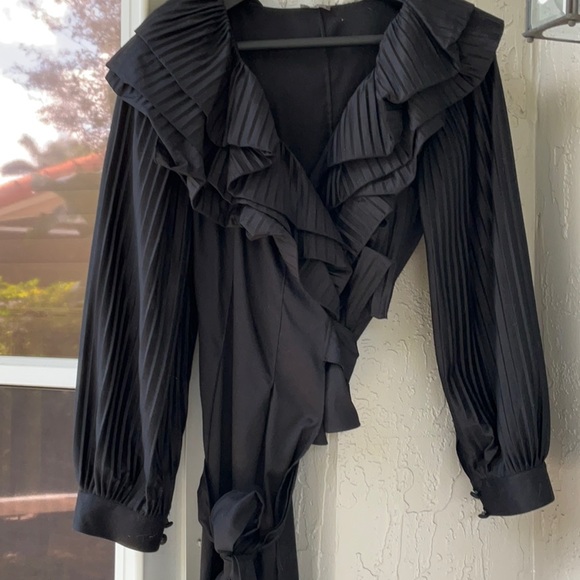 Fashion Forward European Original Designed Blouse - Picture 6 of 8